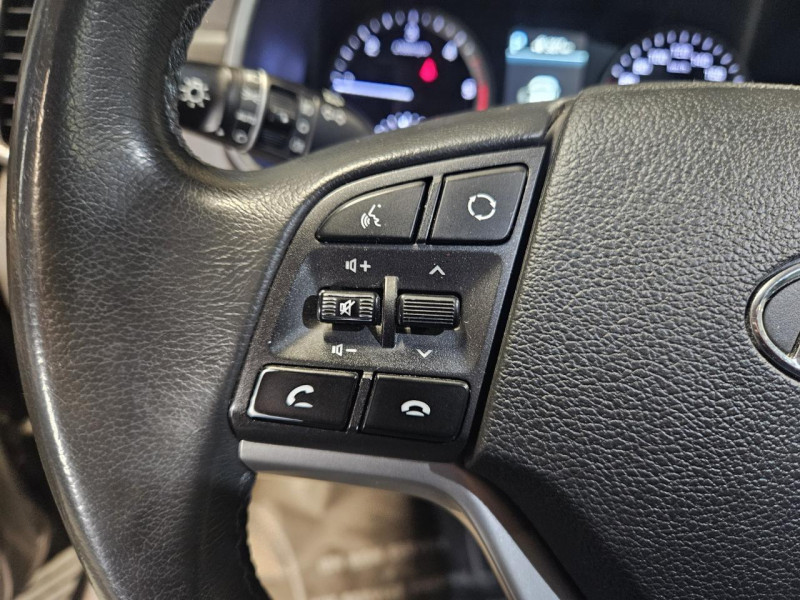 Photo 20 de l'offre de HYUNDAI TUCSON 1.6 CRDi 136 DCT-7  Creative à 18490€ chez MKP Distribution