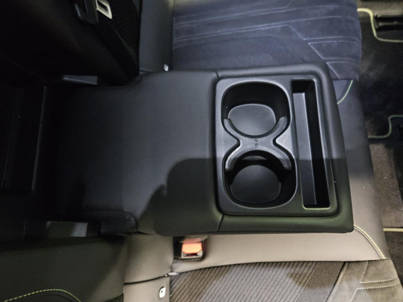 Photo 41 de l'offre de PEUGEOT 308 1.5 BlueHDi 130  EAT8 GT PACK à 22990€ chez MKP Distribution