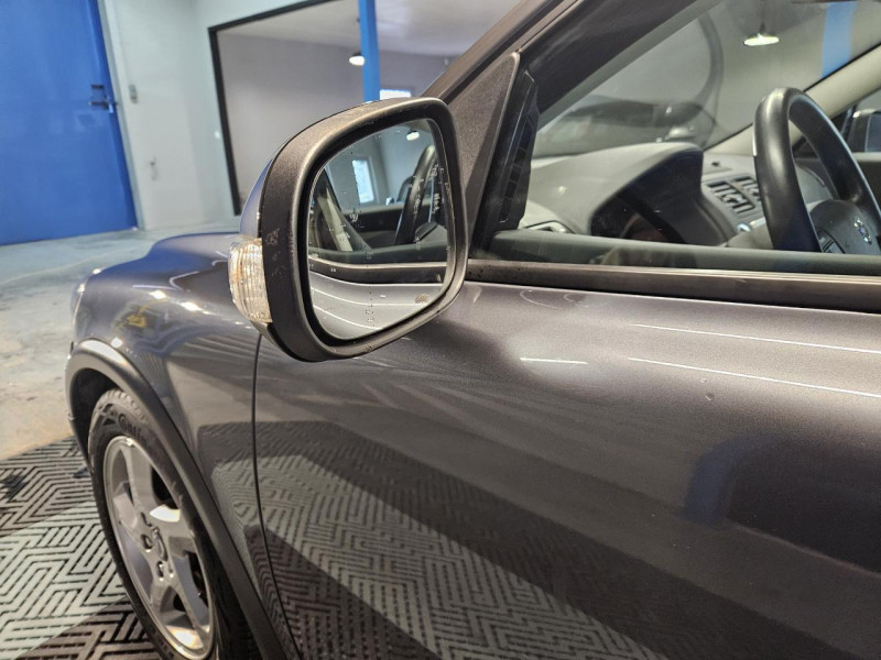 Photo 37 de l'offre de VOLVO C30  1.6D DRIVe 110 Momentum  BVM5 à 9490€ chez MKP Distribution