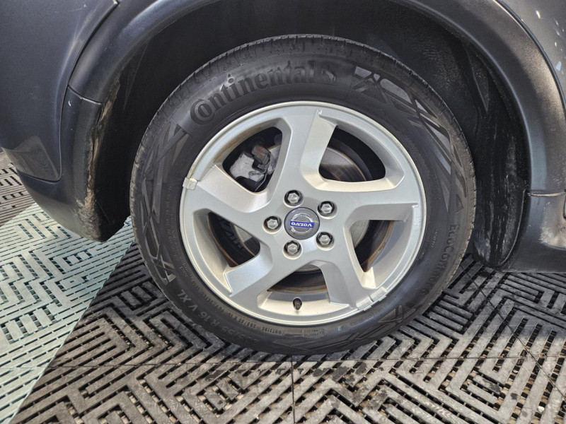 Photo 44 de l'offre de VOLVO C30  1.6D DRIVe 110 Momentum  BVM5 à 9490€ chez MKP Distribution