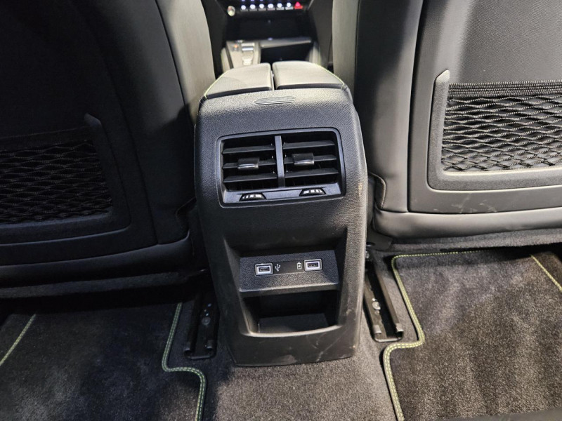 Photo 39 de l'offre de PEUGEOT 308 1.5 BlueHDi 130  EAT8 GT PACK à 22990€ chez MKP Distribution