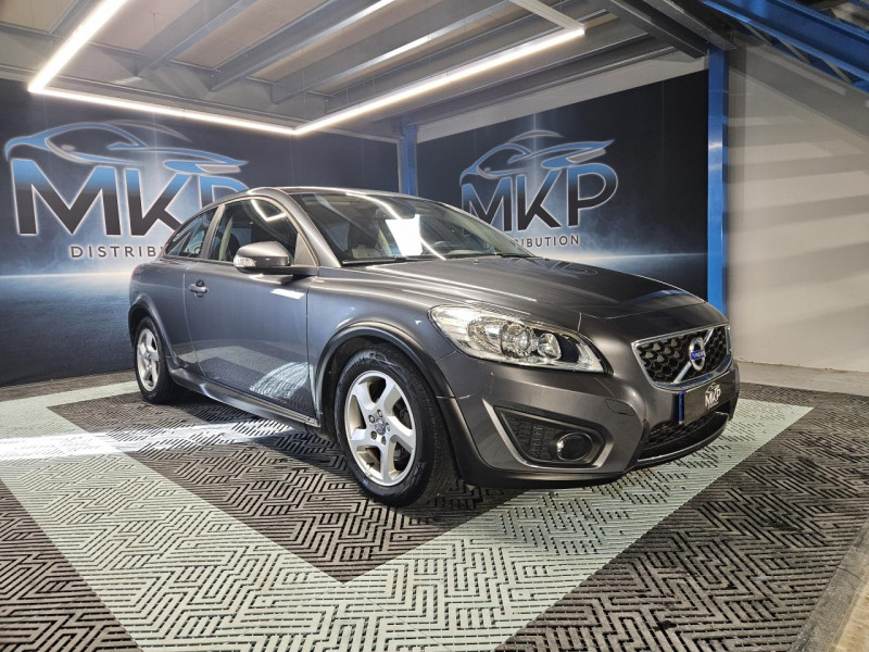 Photo 8 de l'offre de VOLVO C30  1.6D DRIVe 110 Momentum  BVM5 à 9490€ chez MKP Distribution