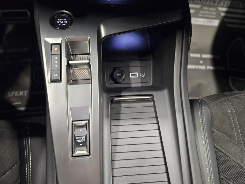 Photo 33 de l'offre de PEUGEOT 308 1.5 BlueHDi 130  EAT8 GT PACK à 22990€ chez MKP Distribution