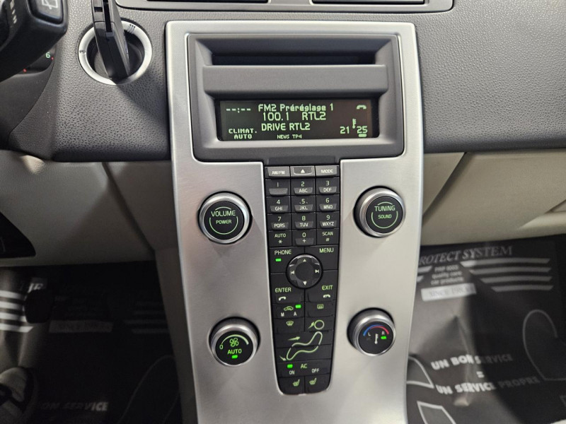 Photo 28 de l'offre de VOLVO C30  1.6D DRIVe 110 Momentum  BVM5 à 9490€ chez MKP Distribution