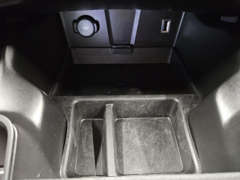 Photo 33 de l'offre de DS DS 7 CROSSBACK Hybride E-Tense 300 EAT8 4x4 Performance Line + à 27990€ chez MKP Distribution