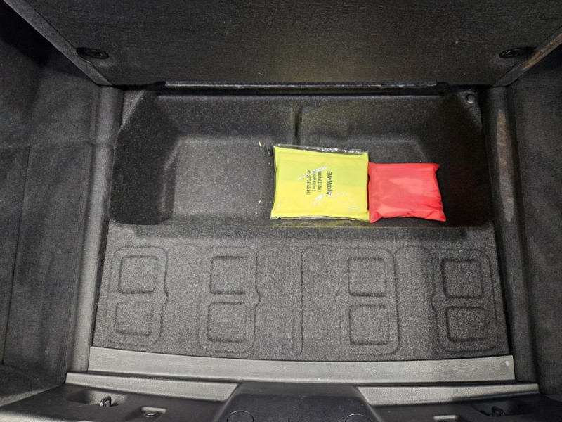 Photo 10 de l'offre de BMW SERIE 4 GRAN COUPE  420da 190 BVA8 F36 LCI M Sport à 23990€ chez MKP Distribution