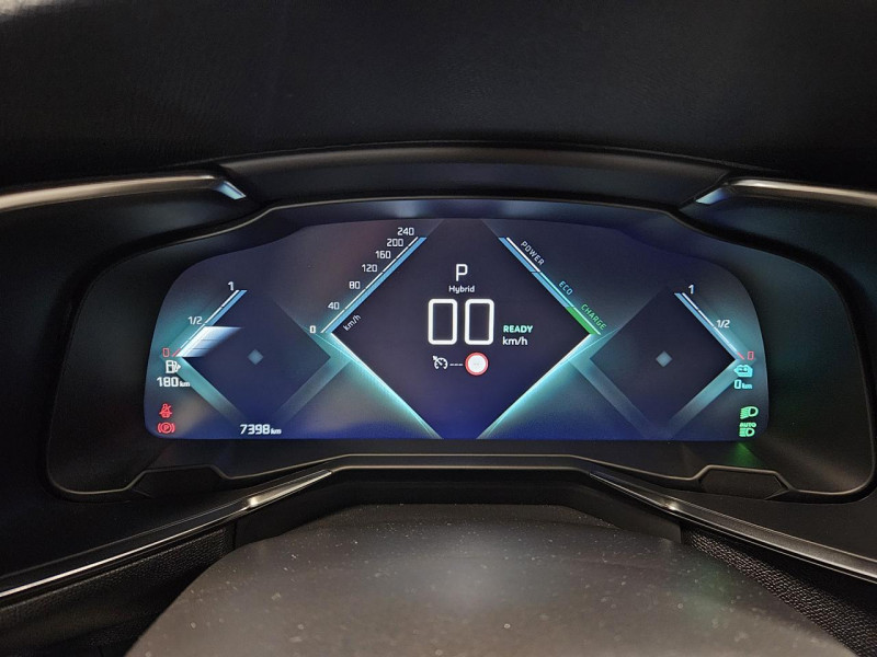 Photo 17 de l'offre de DS DS 7 CROSSBACK Hybride E-Tense 300 EAT8 4x4 Performance Line + à 27990€ chez MKP Distribution