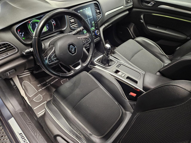 Photo 12 de l'offre de RENAULT Megane Estate 1.3 TCe 140 Bose Edition BVM à 14490€ chez MKP Distribution