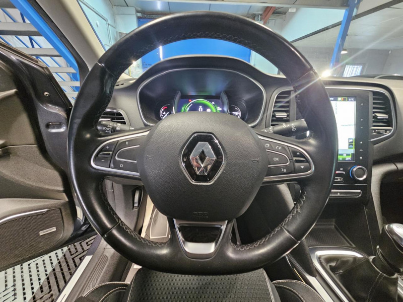 Photo 18 de l'offre de RENAULT Megane Estate 1.3 TCe 140 Bose Edition BVM à 14490€ chez MKP Distribution