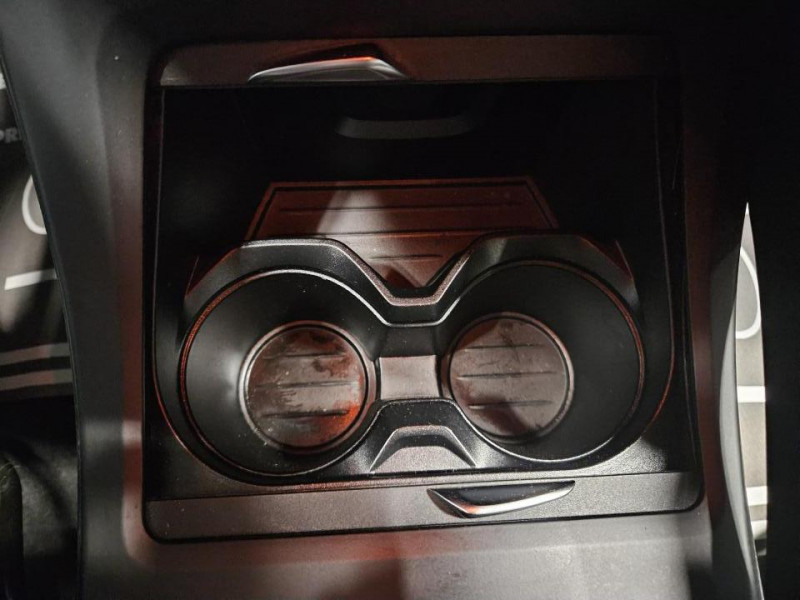 Photo 34 de l'offre de BMW X1  sDrive 18i 136 BVA8 F48 Business à 17990€ chez MKP Distribution