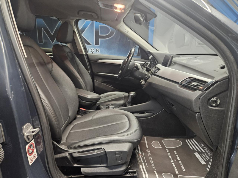 Photo 14 de l'offre de BMW X1  sDrive 18i 136 BVA8 F48 Business à 17990€ chez MKP Distribution