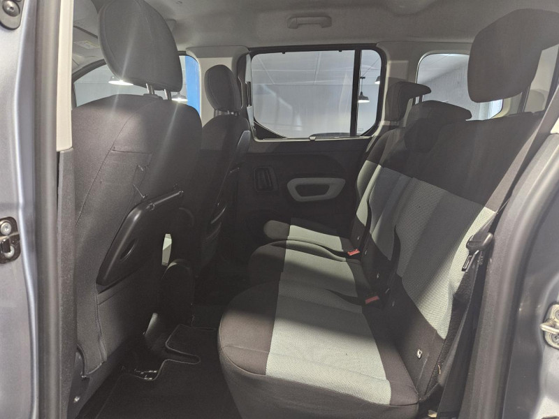 Photo 14 de l'offre de CITROEN BERLINGO Taille M 1.5 BlueHDi 130 BVM6 Shine à 19990€ chez MKP Distribution