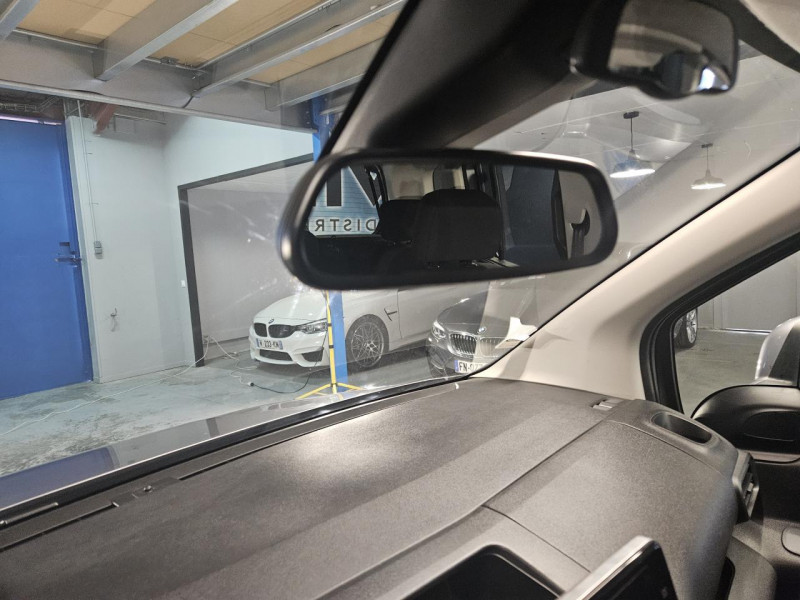 Photo 35 de l'offre de CITROEN BERLINGO Taille M 1.5 BlueHDi 130 BVM6 Shine à 19990€ chez MKP Distribution