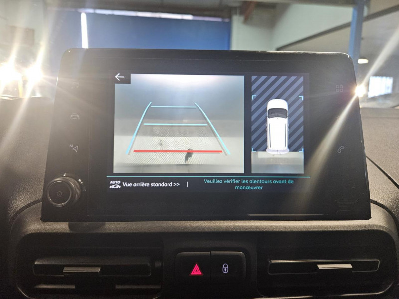 Photo 27 de l'offre de CITROEN BERLINGO Taille M 1.5 BlueHDi 130 BVM6 Shine à 19990€ chez MKP Distribution