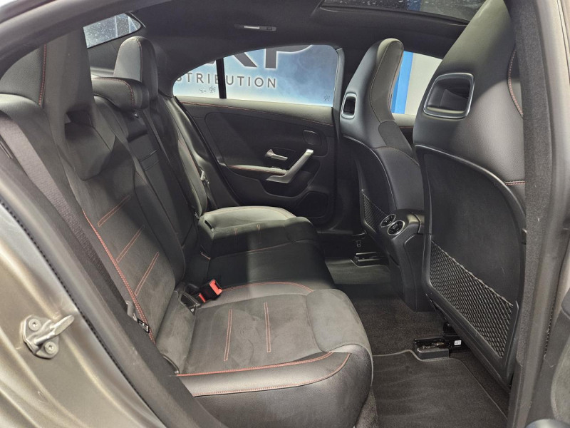 Photo 16 de l'offre de MERCEDES-BENZ CLA 2.0 250 224 7G-DCT 4Matic AMG Line à 29990€ chez MKP Distribution