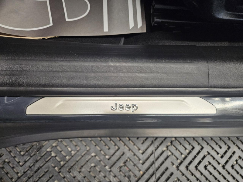 Photo 44 de l'offre de JEEP COMPASS 1.6 MultiJet II 120 BVM6 Limited à 18990€ chez MKP Distribution