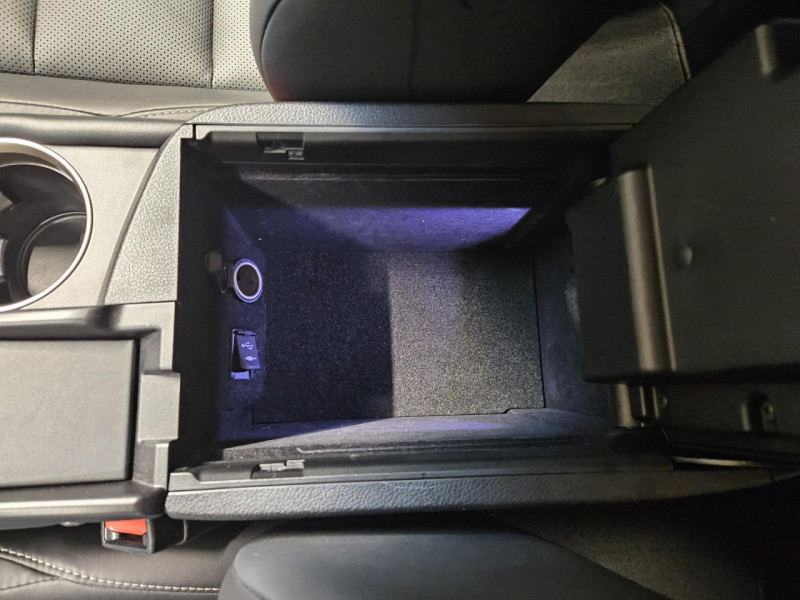 Photo 34 de l'offre de LEXUS NX  300h 2.5 197 2WD Luxe E-CVT à 23990€ chez MKP Distribution