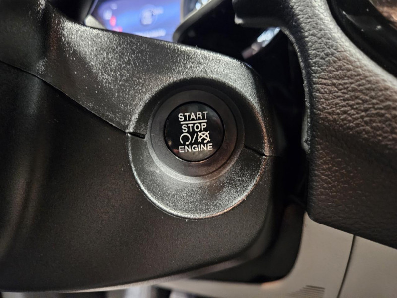 Photo 23 de l'offre de JEEP COMPASS 1.6 MultiJet II 120 BVM6 Limited à 18990€ chez MKP Distribution