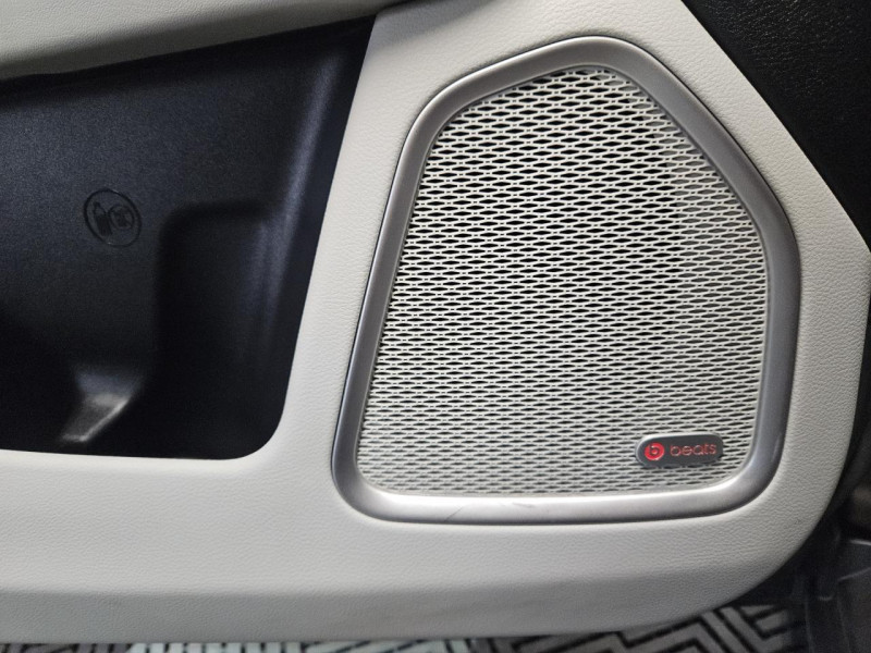 Photo 37 de l'offre de JEEP COMPASS 1.6 MultiJet II 120 BVM6 Limited à 18990€ chez MKP Distribution