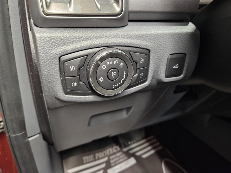 Photo 22 de l'offre de FORD RANGER  3.2 TDCi 200 4X4 LIMITED  DOUBLE CABINE BVA à 26990€ chez MKP Distribution