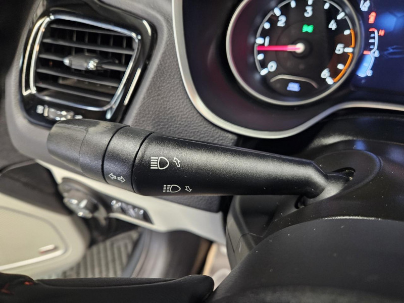 Photo 20 de l'offre de JEEP COMPASS 1.6 MultiJet II 120 BVM6 Limited à 18990€ chez MKP Distribution