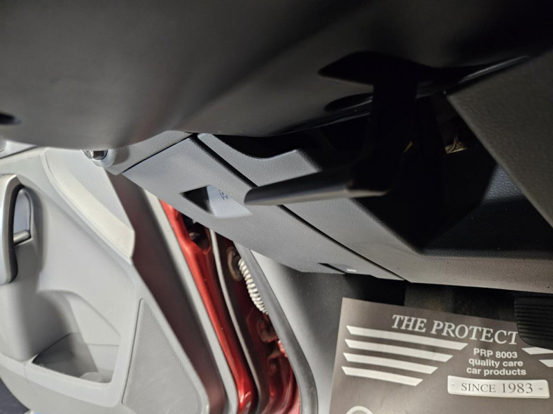 Photo 24 de l'offre de FORD RANGER  3.2 TDCi 200 4X4 LIMITED  DOUBLE CABINE BVA à 26990€ chez MKP Distribution