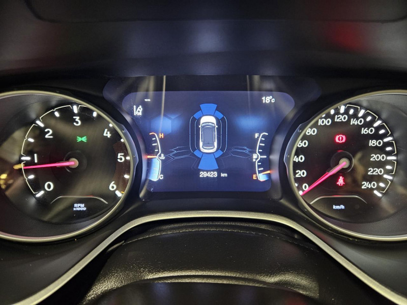 Photo 16 de l'offre de JEEP COMPASS 1.6 MultiJet II 120 BVM6 Limited à 18990€ chez MKP Distribution