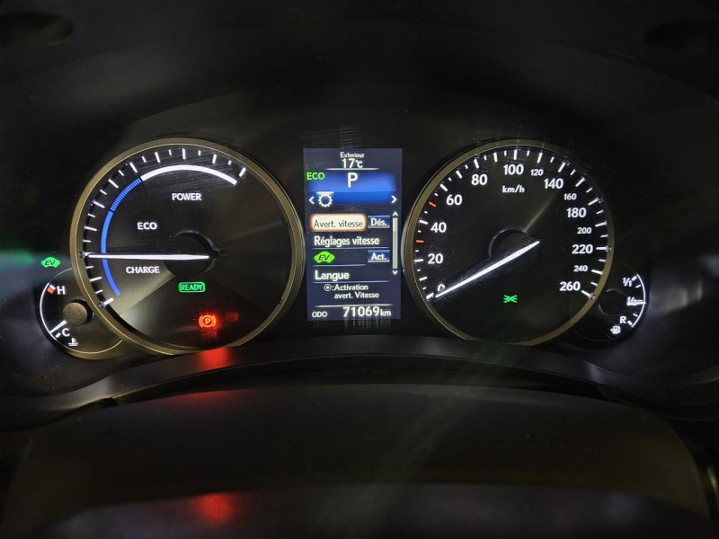Photo 17 de l'offre de LEXUS NX  300h 2.5 197 2WD Luxe E-CVT à 23990€ chez MKP Distribution