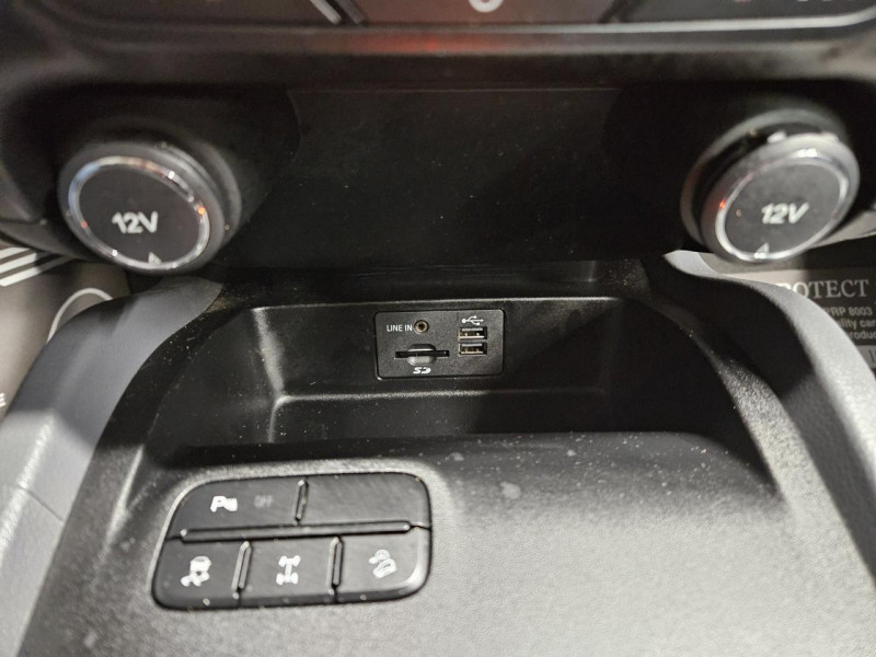 Photo 30 de l'offre de FORD RANGER  3.2 TDCi 200 4X4 LIMITED  DOUBLE CABINE BVA à 26990€ chez MKP Distribution