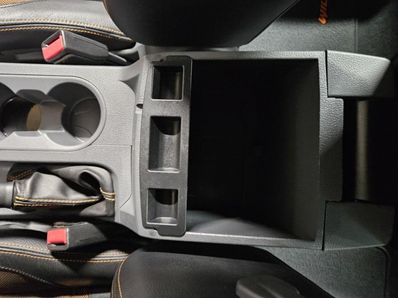 Photo 35 de l'offre de FORD RANGER  3.2 TDCi 200 4X4 DOUBLE CABINE BVA6 WILDTRAK à 30990€ chez MKP Distribution