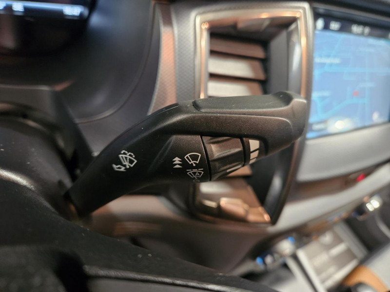 Photo 22 de l'offre de FORD RANGER  3.2 TDCi 200 4X4 DOUBLE CABINE BVA6 WILDTRAK à 29490€ chez MKP Distribution