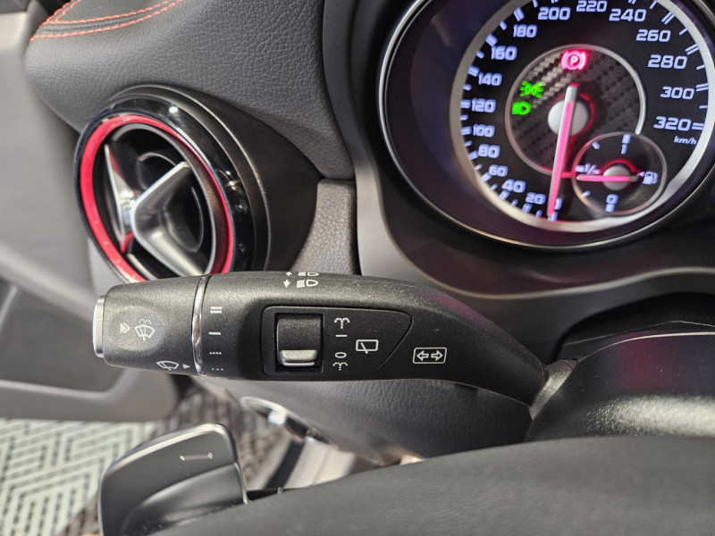 Photo 24 de l'offre de MERCEDES-BENZ GLA 2.0 45 AMG 381 4-Matic BVA à 29990€ chez MKP Distribution