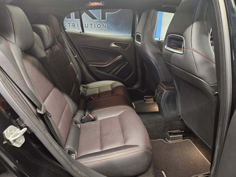 Photo 16 de l'offre de MERCEDES-BENZ GLA 2.0 45 AMG 381 4-Matic BVA à 29990€ chez MKP Distribution