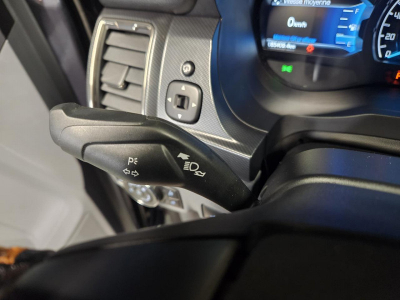 Photo 21 de l'offre de FORD RANGER  3.2 TDCi 200 4X4 DOUBLE CABINE BVA6 WILDTRAK à 29490€ chez MKP Distribution