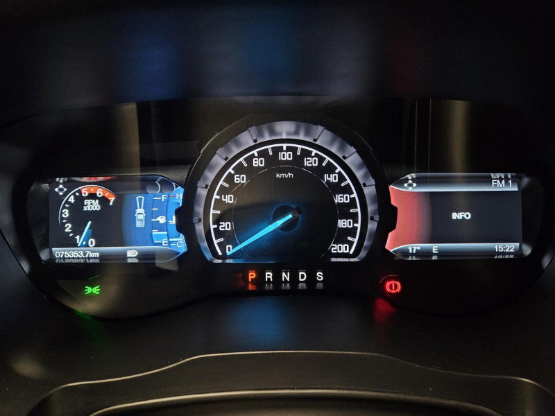 Photo 18 de l'offre de FORD RANGER  3.2 TDCi 200 4X4 DOUBLE CABINE BVA6 WILDTRAK à 30990€ chez MKP Distribution