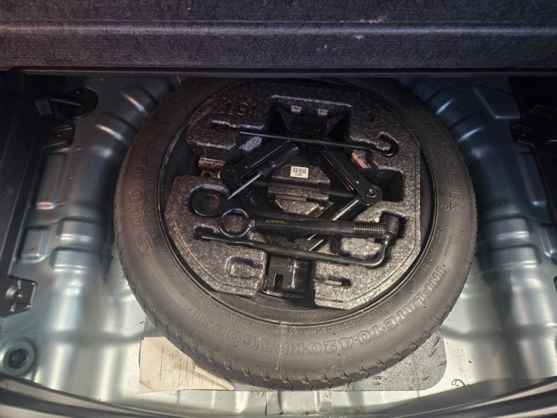 Photo 10 de l'offre de HYUNDAI KONA 1.6 CRDi 136 DCT-7 Creative à 16990€ chez MKP Distribution