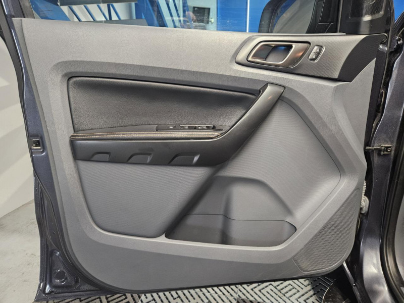 Photo 50 de l'offre de FORD RANGER  3.2 TDCi 200 4X4 DOUBLE CABINE BVA6 WILDTRAK à 30990€ chez MKP Distribution