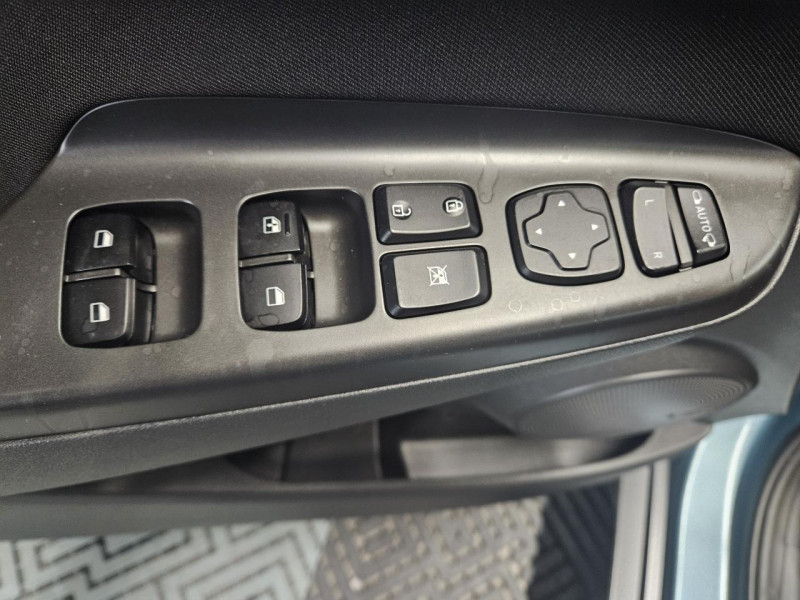 Photo 47 de l'offre de HYUNDAI KONA 1.6 CRDi 136 DCT-7 Creative à 16990€ chez MKP Distribution