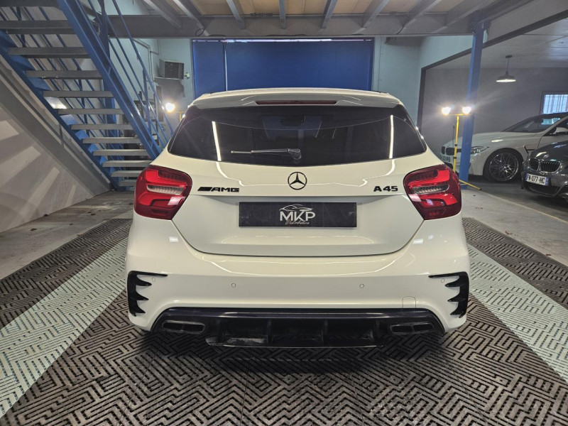 Photo 4 de l'offre de MERCEDES-BENZ CLASSE A 45 AMG 2.0 380 Speedshift DCT 4-Matic  à 24990€ chez MKP Distribution