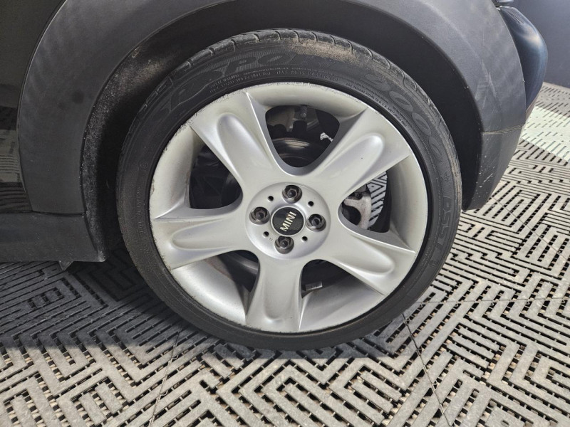 Photo 44 de l'offre de MINI MINI COOPER 1.6 122 Pack Chili BVA  R57 LCI CABRIOLET PHASE 2 à 12990€ chez MKP Distribution