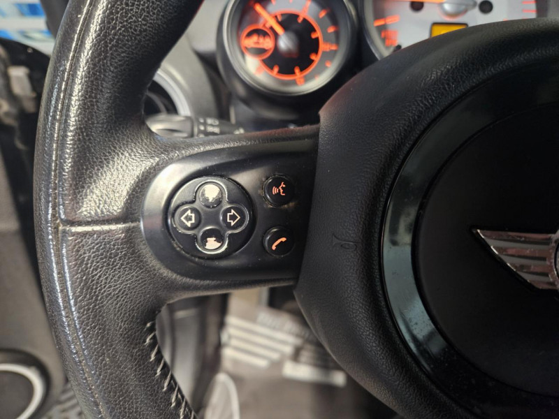 Photo 17 de l'offre de MINI MINI COOPER 1.6 122 Pack Chili BVA  R57 LCI CABRIOLET PHASE 2 à 12990€ chez MKP Distribution