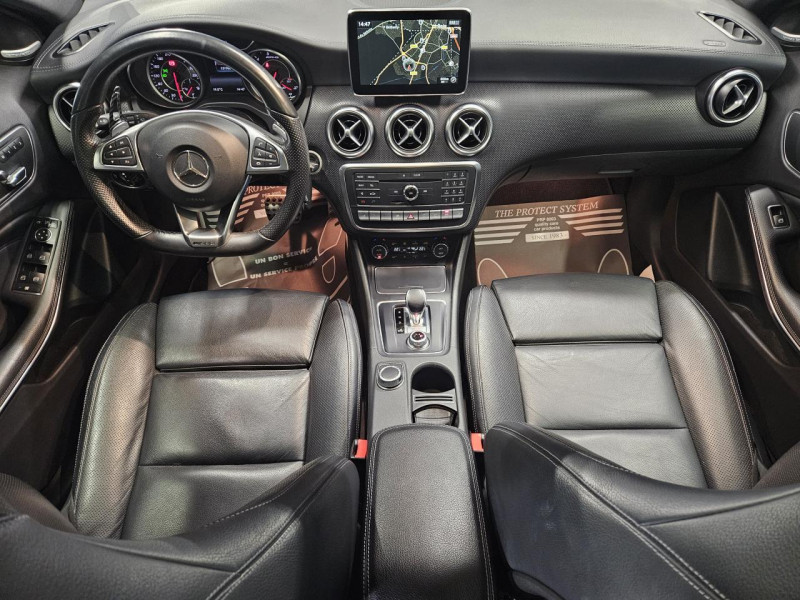 Photo 11 de l'offre de MERCEDES-BENZ CLASSE A 45 AMG 2.0 380 Speedshift DCT 4-Matic  à 24990€ chez MKP Distribution