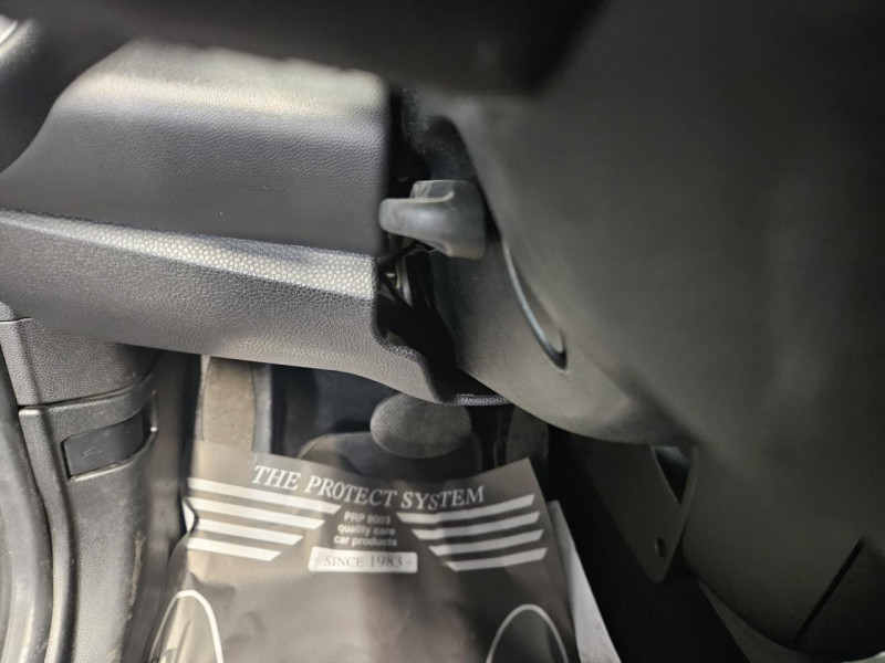 Photo 21 de l'offre de MINI MINI COOPER 1.6 122 Pack Chili BVA  R57 LCI CABRIOLET PHASE 2 à 12990€ chez MKP Distribution