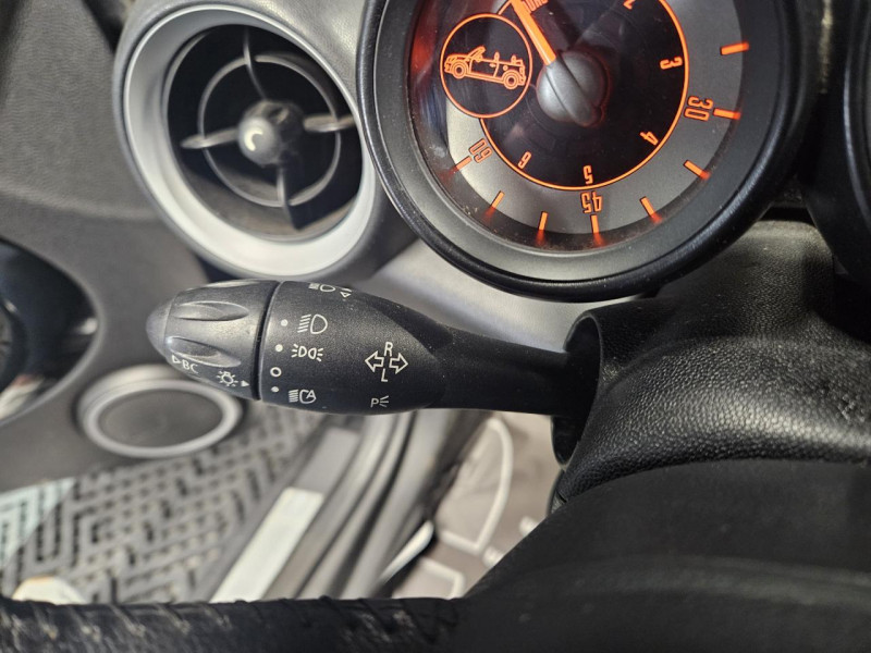 Photo 19 de l'offre de MINI MINI COOPER 1.6 122 Pack Chili BVA  R57 LCI CABRIOLET PHASE 2 à 12990€ chez MKP Distribution