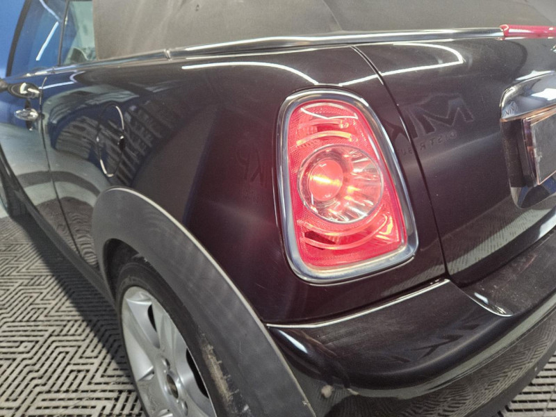 Photo 46 de l'offre de MINI MINI COOPER 1.6 122 Pack Chili BVA  R57 LCI CABRIOLET PHASE 2 à 12990€ chez MKP Distribution