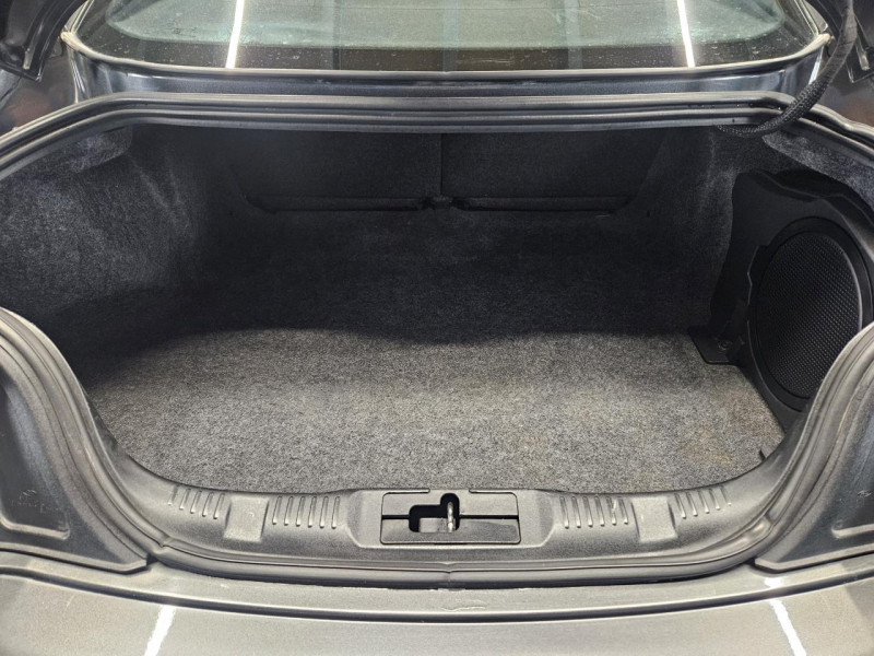 Photo 9 de l'offre de FORD MUSTANG FASTBACK 2.3 EcoBoost 290 BVA10 à 35990€ chez MKP Distribution