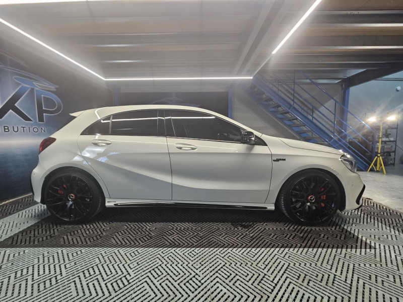 Photo 5 de l'offre de MERCEDES-BENZ CLASSE A 45 AMG 2.0 380 Speedshift DCT 4-Matic  à 24990€ chez MKP Distribution