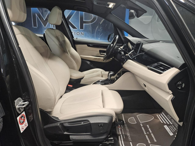 Photo 14 de l'offre de BMW SERIE 2 ACTIVE TOURER  218d 150 xDrive Sport BVA à 14990€ chez MKP Distribution