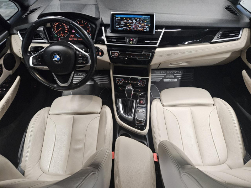 Photo 12 de l'offre de BMW SERIE 2 ACTIVE TOURER  218d 150 xDrive Sport BVA à 14990€ chez MKP Distribution