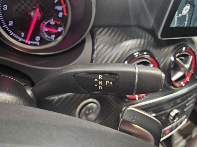 Photo 24 de l'offre de MERCEDES-BENZ CLASSE A 250 Sport 7G-DCT 4-Matic Sport à 21990€ chez MKP Distribution